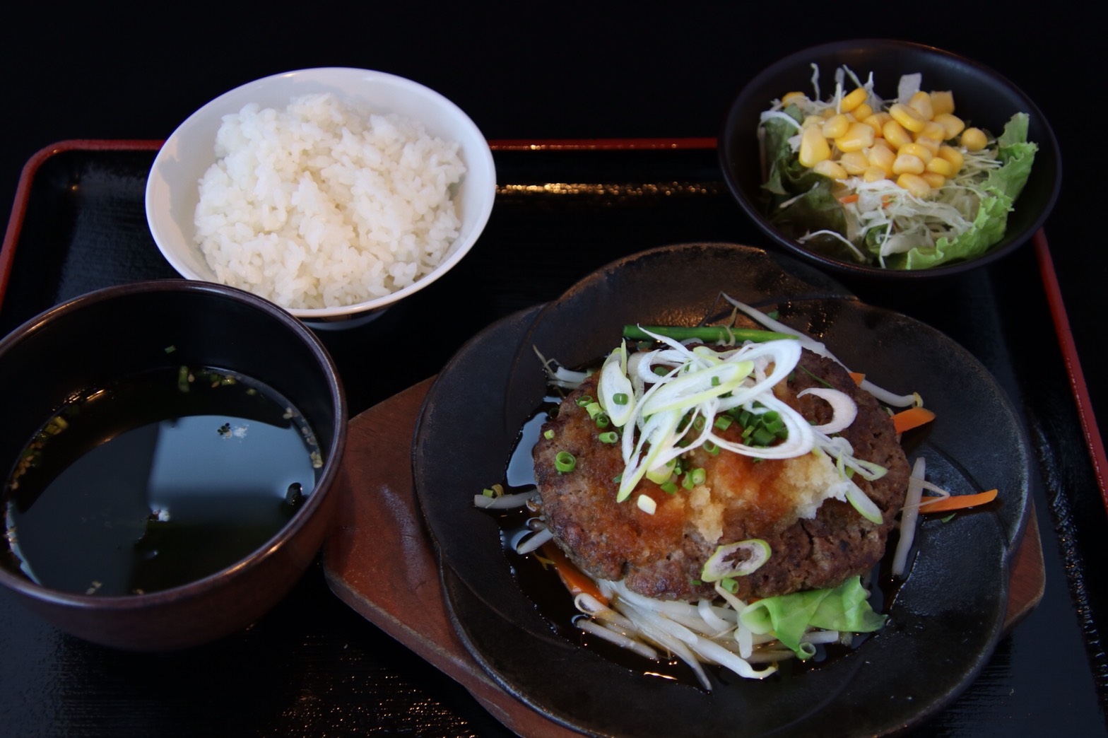 和風ハンバーグ定食